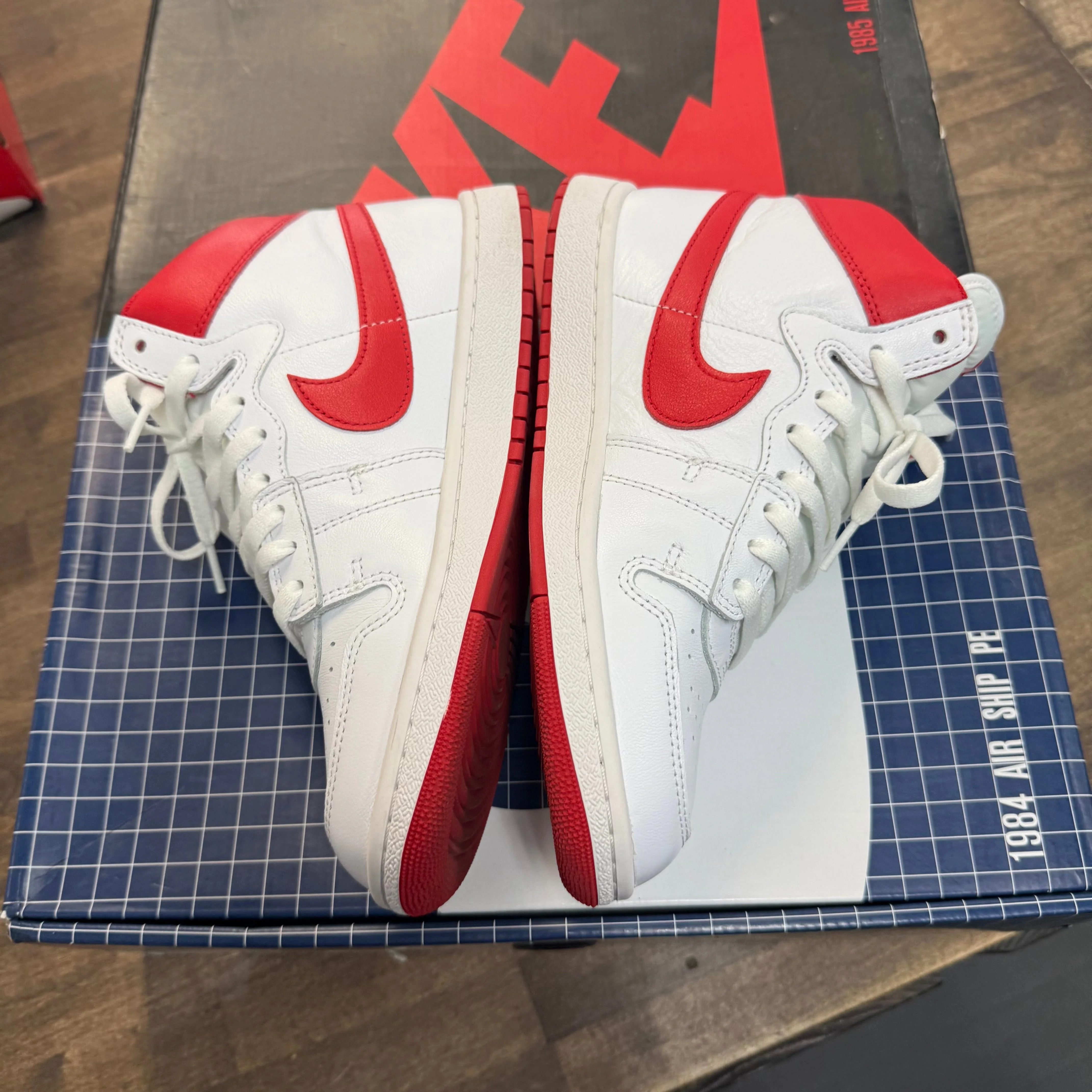 Jordan New Beginnings Pack Retro High 1 & Nike Air Ship (USED) - Image 4