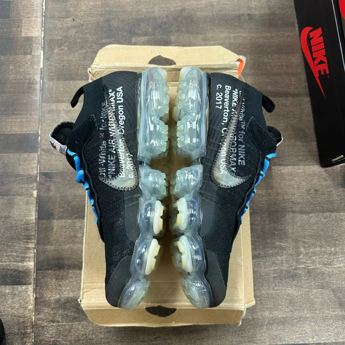 Nike Air VaporMax Off-White Black (2018) Size 10 (Pre-Owned) - Image 7