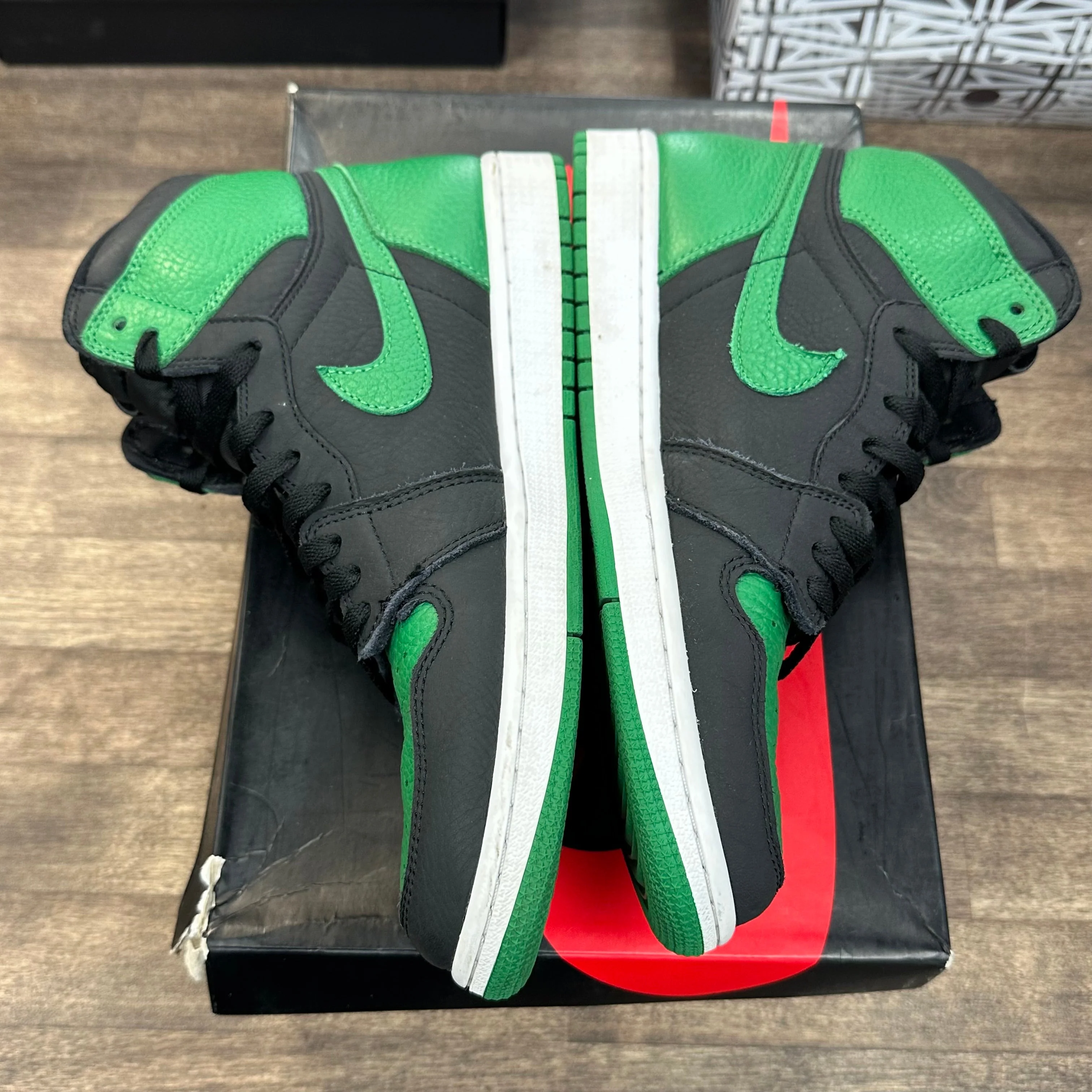 Pine Green Black Jordan 1 High (USED) - Image 5