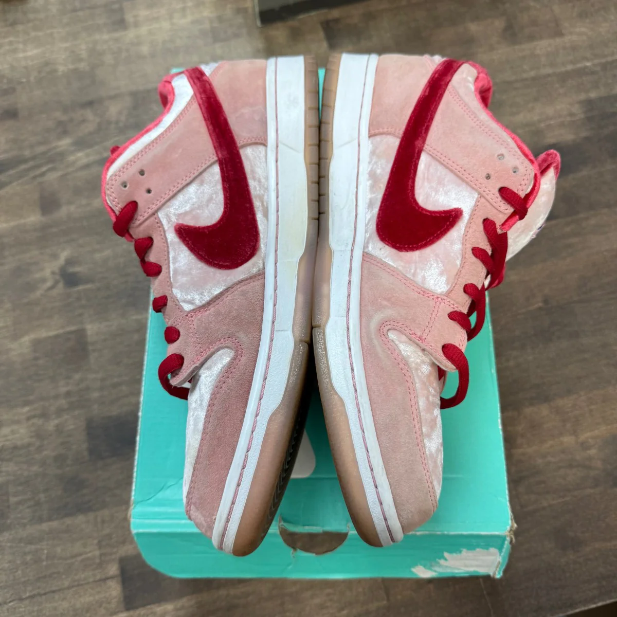 Nike SB Dunk Low StrangeLove Skateboards Size 12 (Pre-Owned) - Image 3